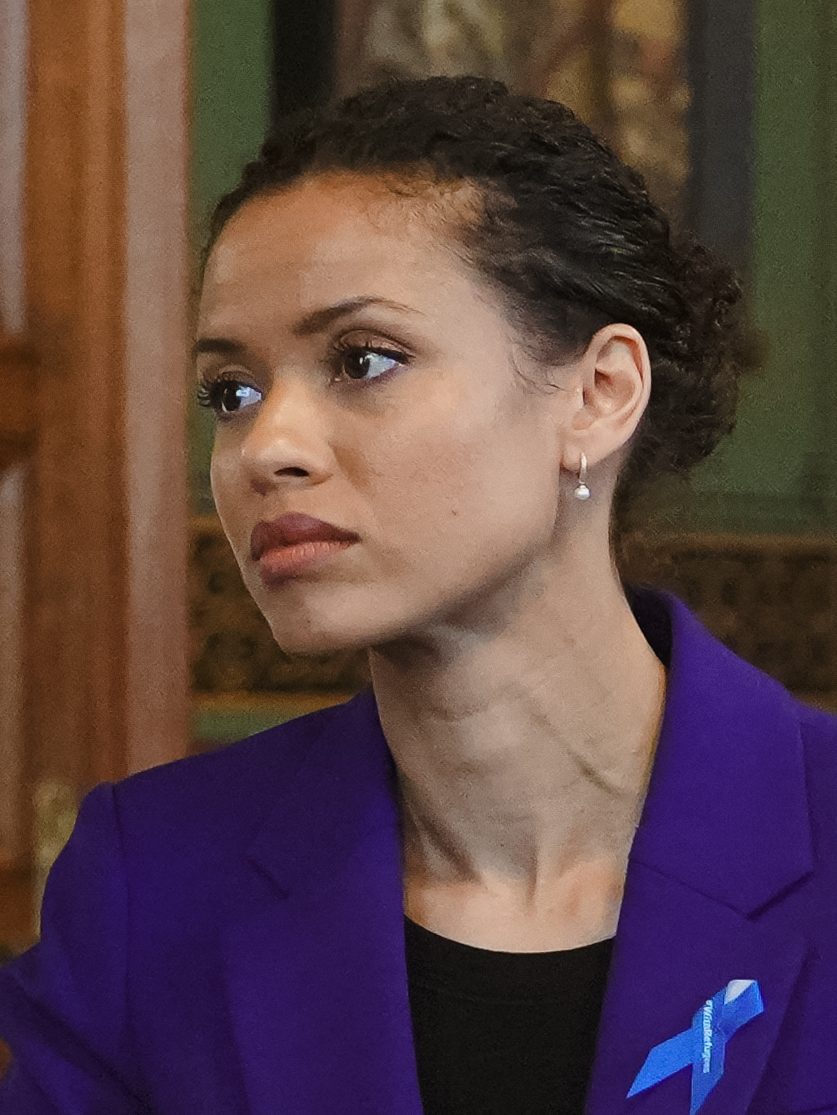 Claudia Gugu Mbatha Raw