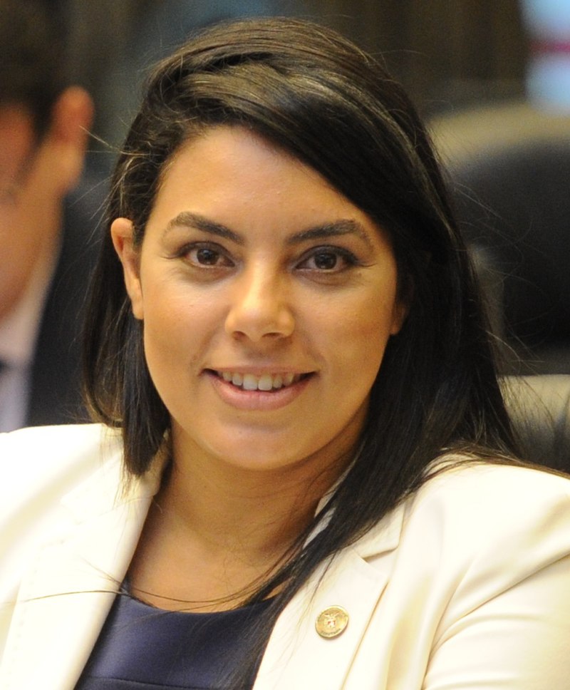 Claudia Pereira