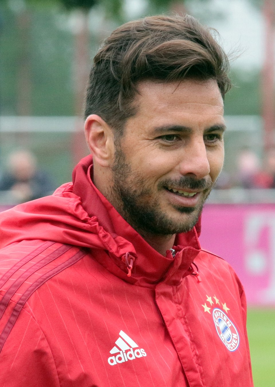 Claudio Sales