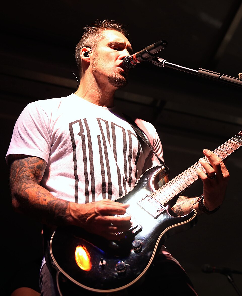 Clint Lowery