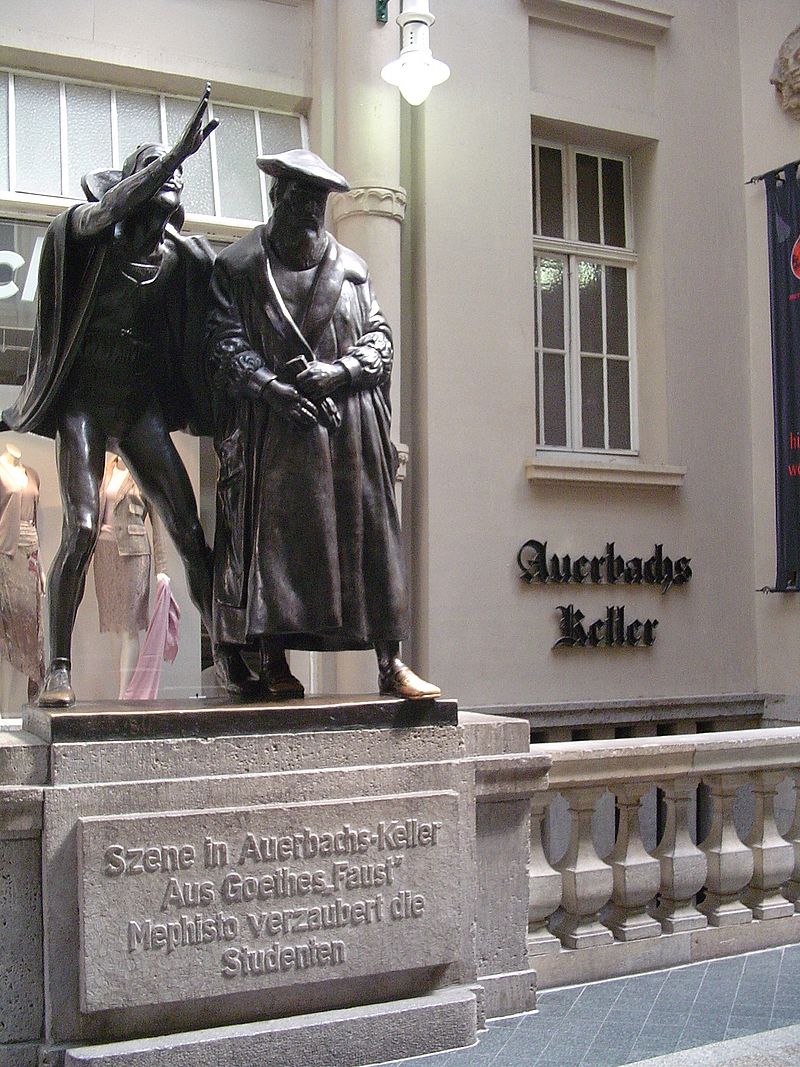 Corinna Kirchhoff
