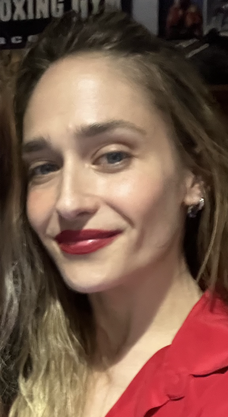 Corrinne Olsen