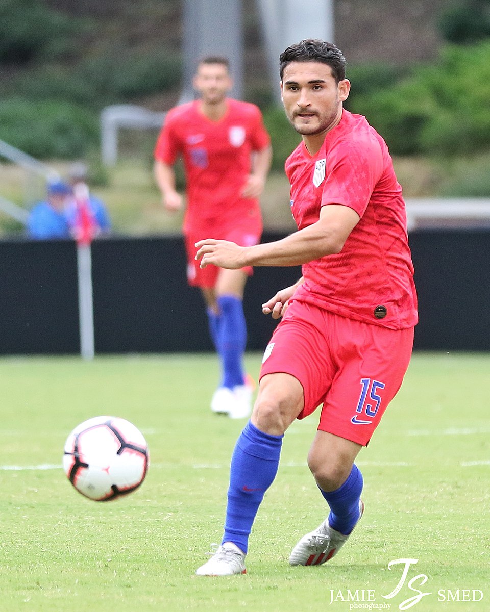 Cristian M. V.