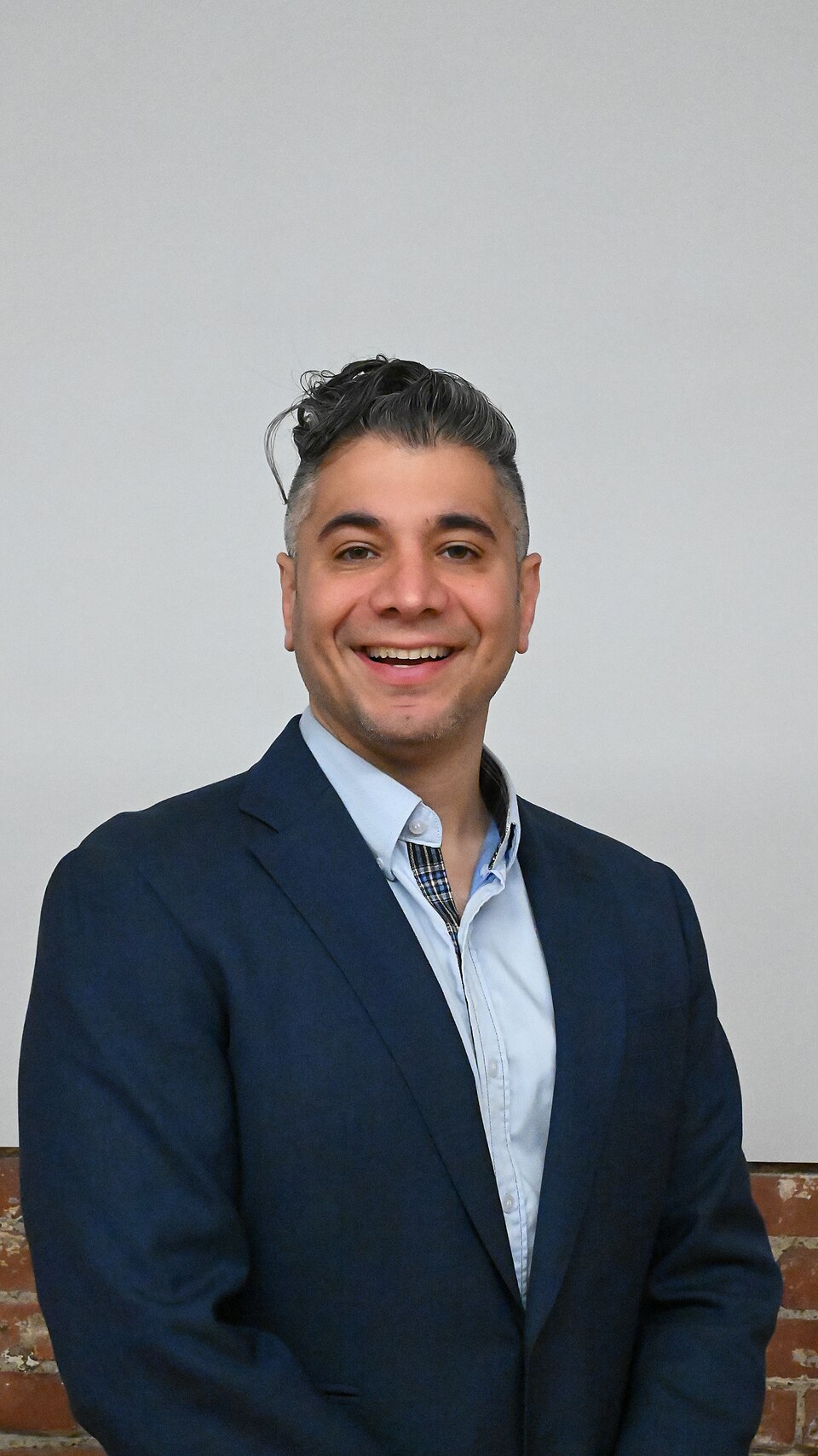 Daniel Daneshvar