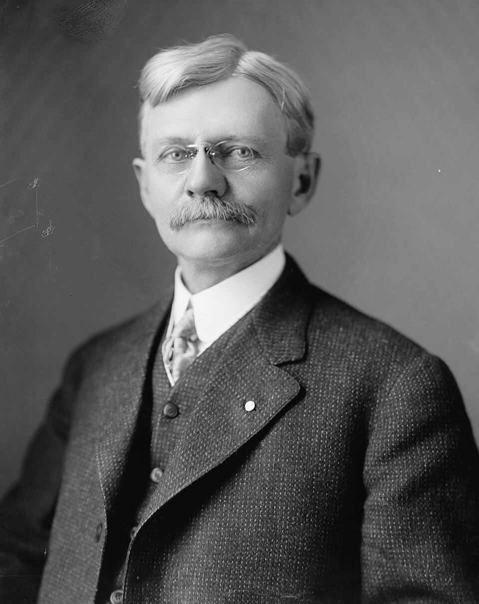 Daniel Marshall