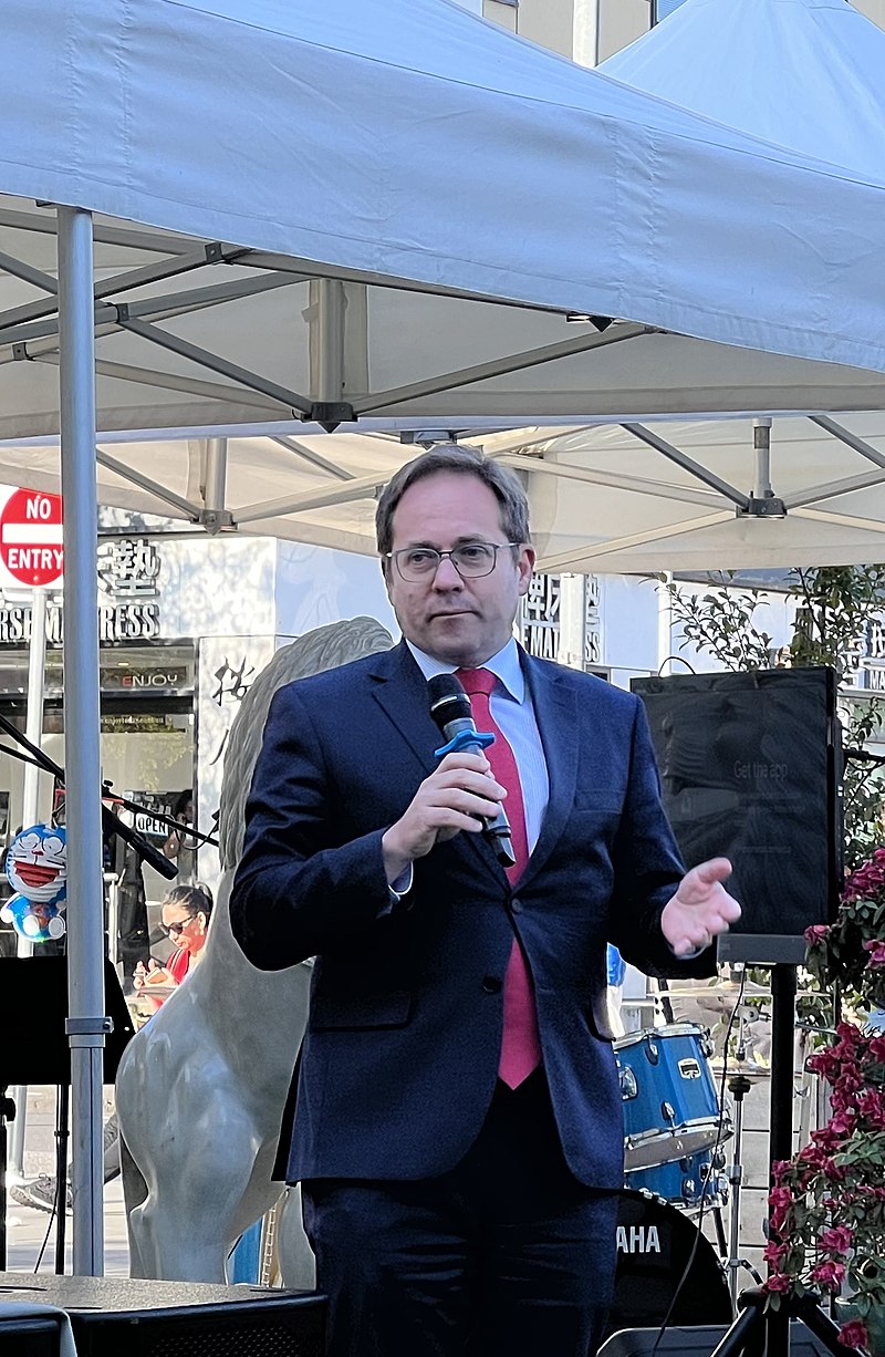 Daniel Mulino