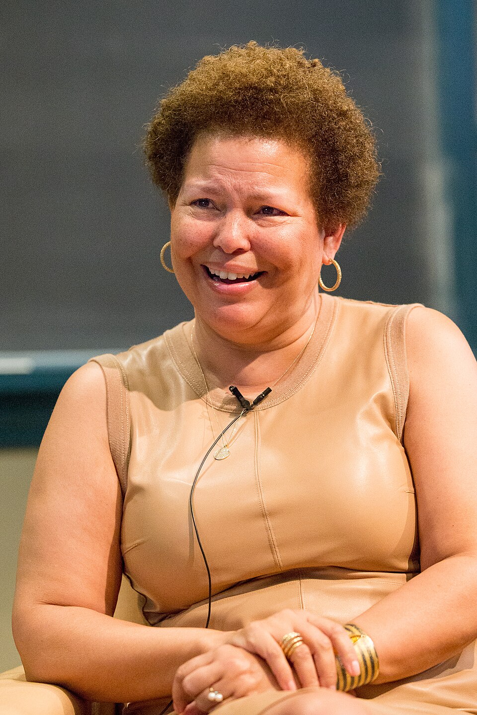Debra Lee