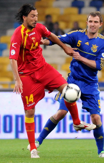 Dejan K.