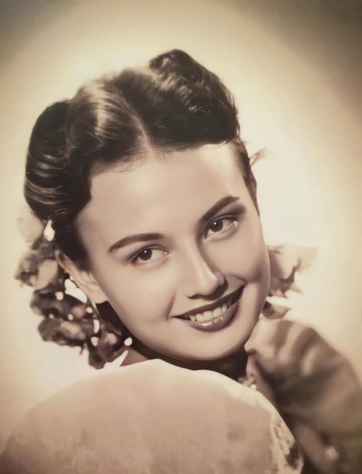 Delia Reyes