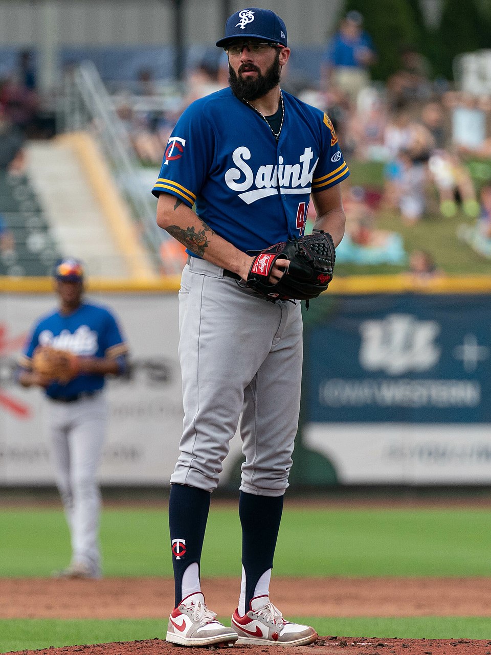 Devin Smeltzer