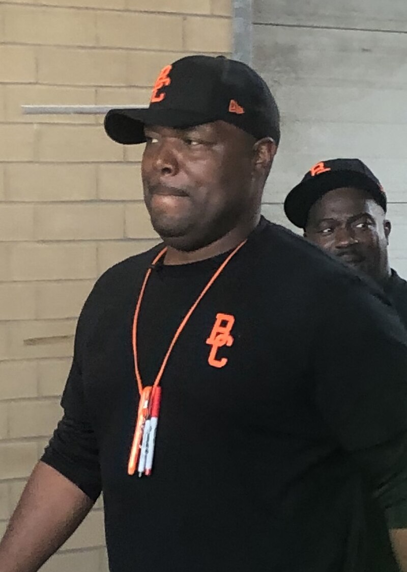 Devone Davis