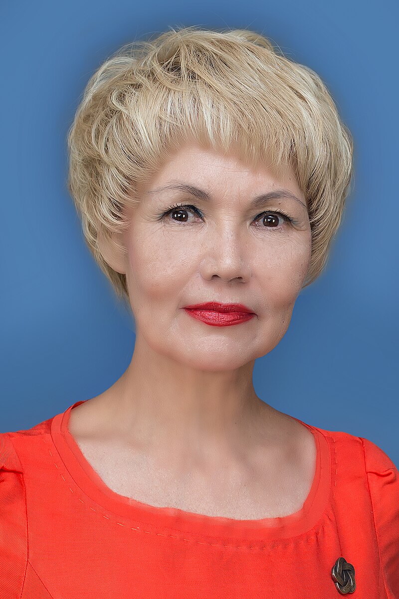 Dina Oyun