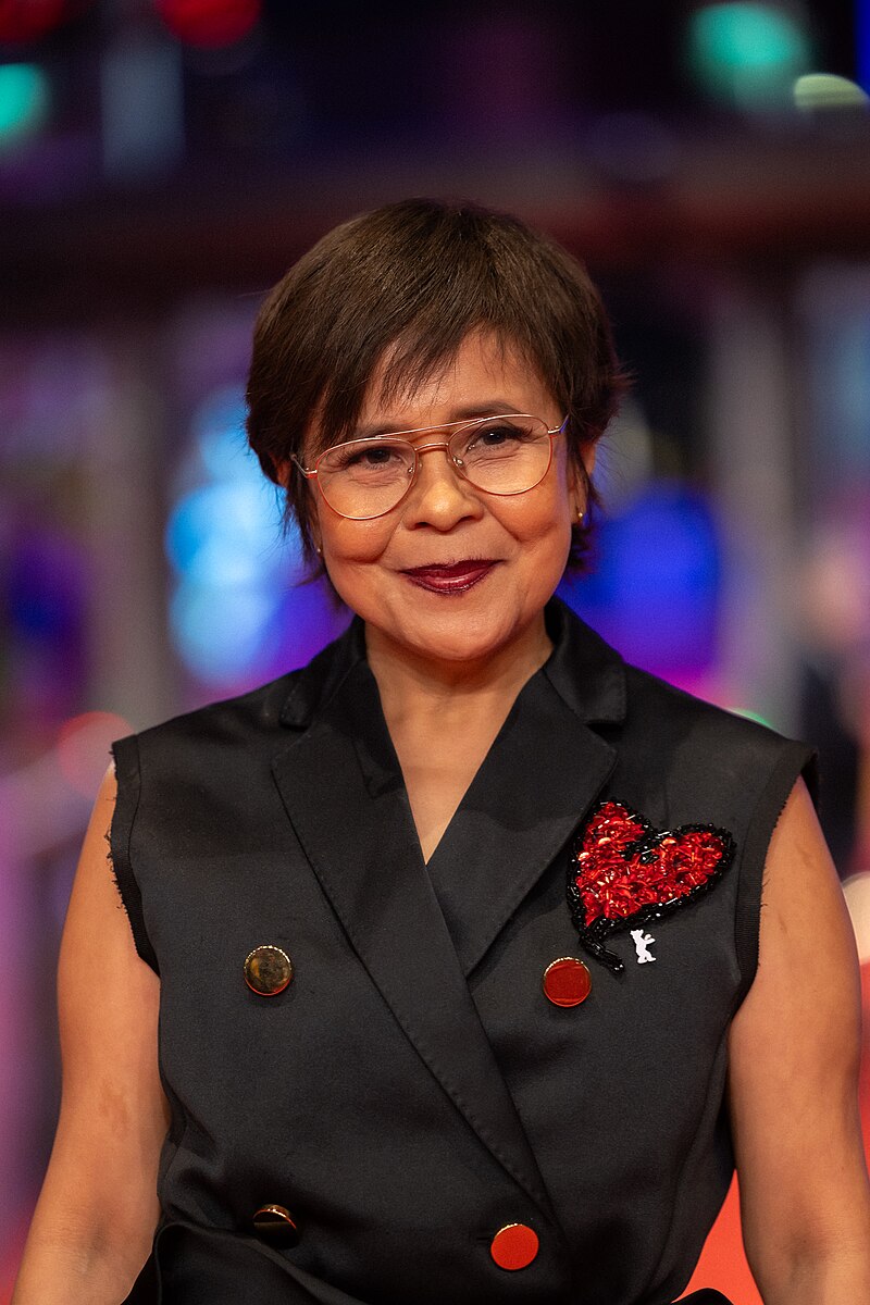 Dolly De León