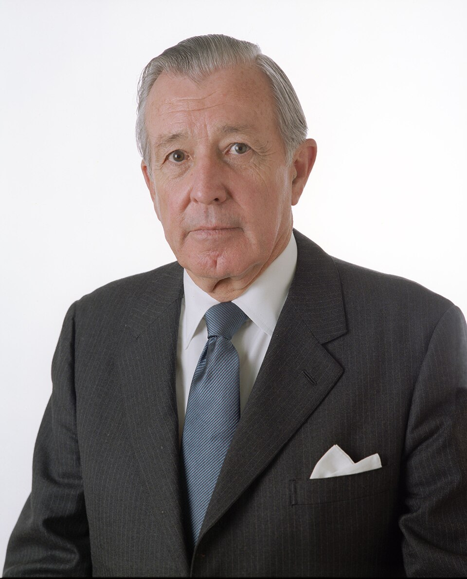 Donald Regan