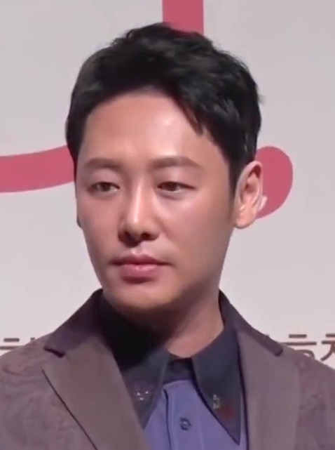 Dong-Wook Kim