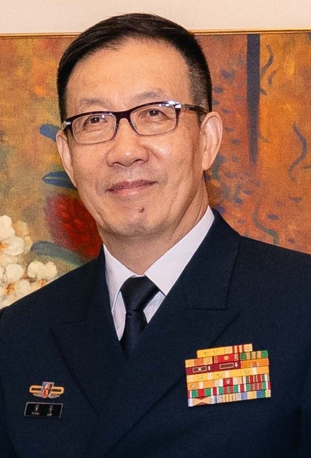 Dong Xi Wang