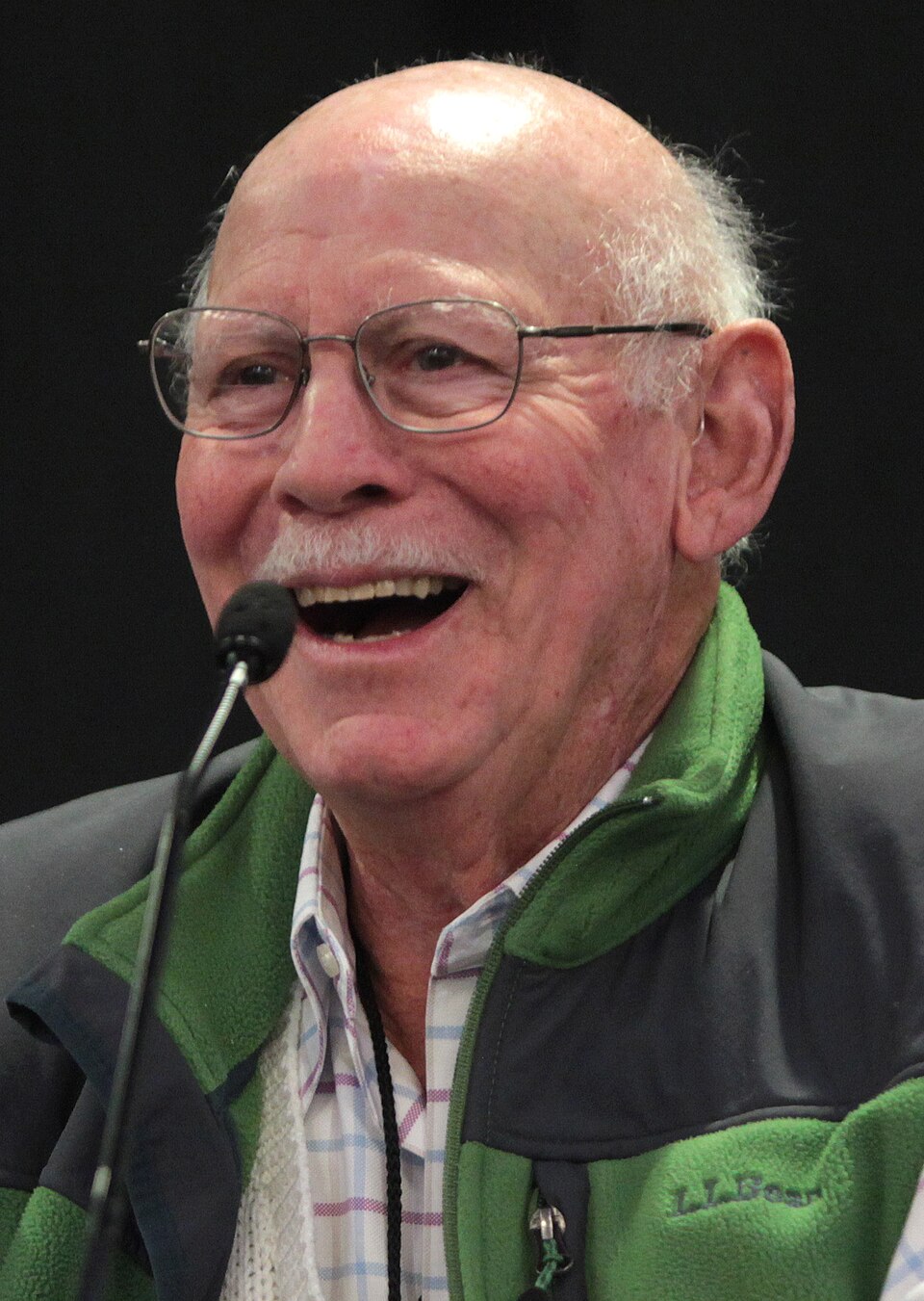 Dr. Alan Buckle