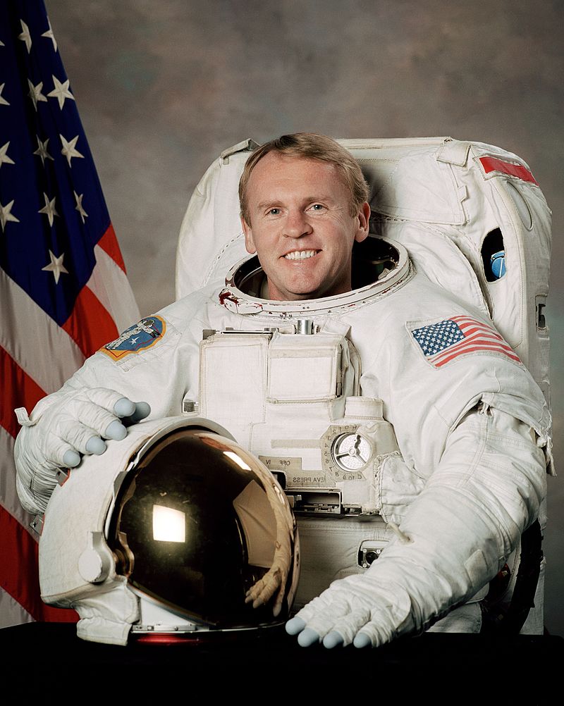 Dr Andy Thomas