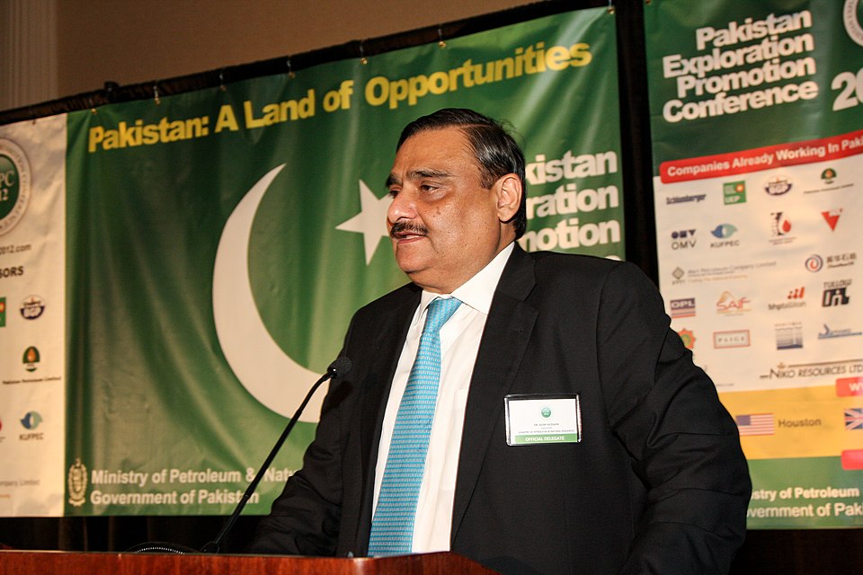 Dr Asim Hussain