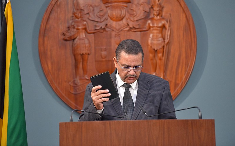 Dr Derrick McKoy