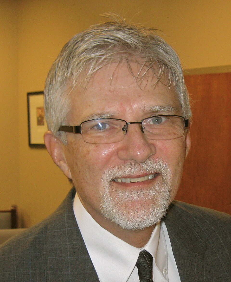 Dr Michael Barrett