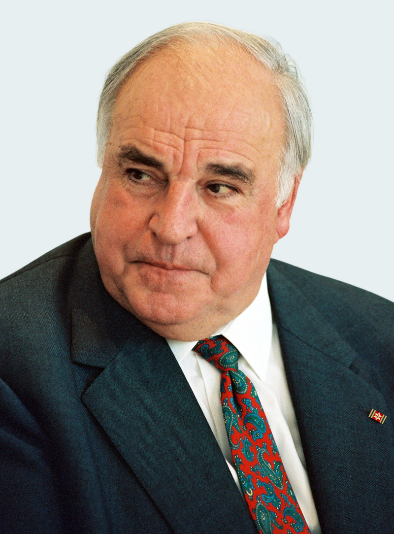 Dr Michael Gollner