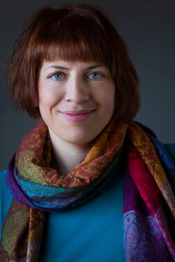 Dr Miranda Kaufmann