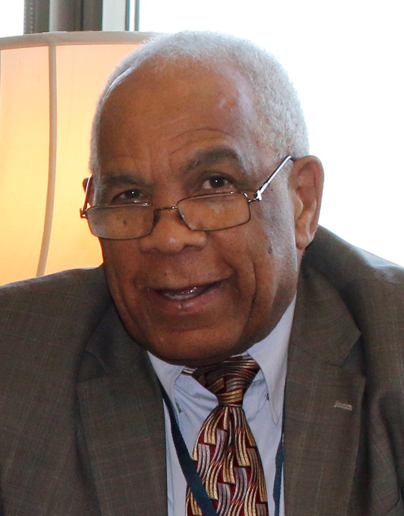 Dr Omar Davies