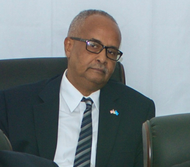 Dr Samuel Munzele Maimbo