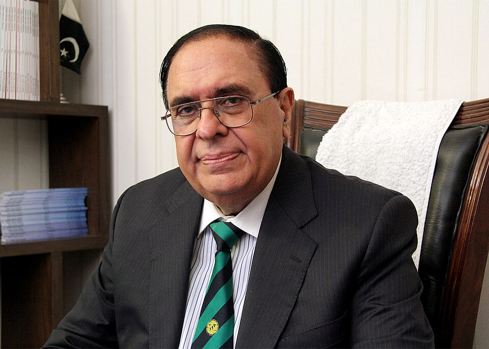 Dr Syed Attaur Rehman