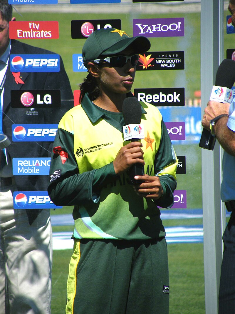 Dr Urooj