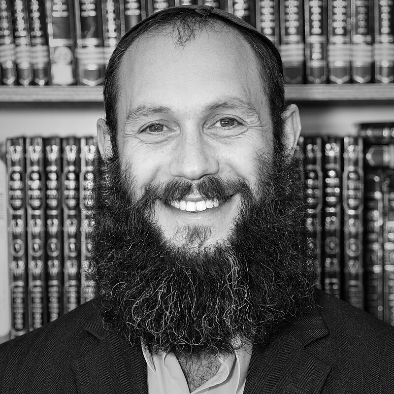Dr. Yaniv Levi