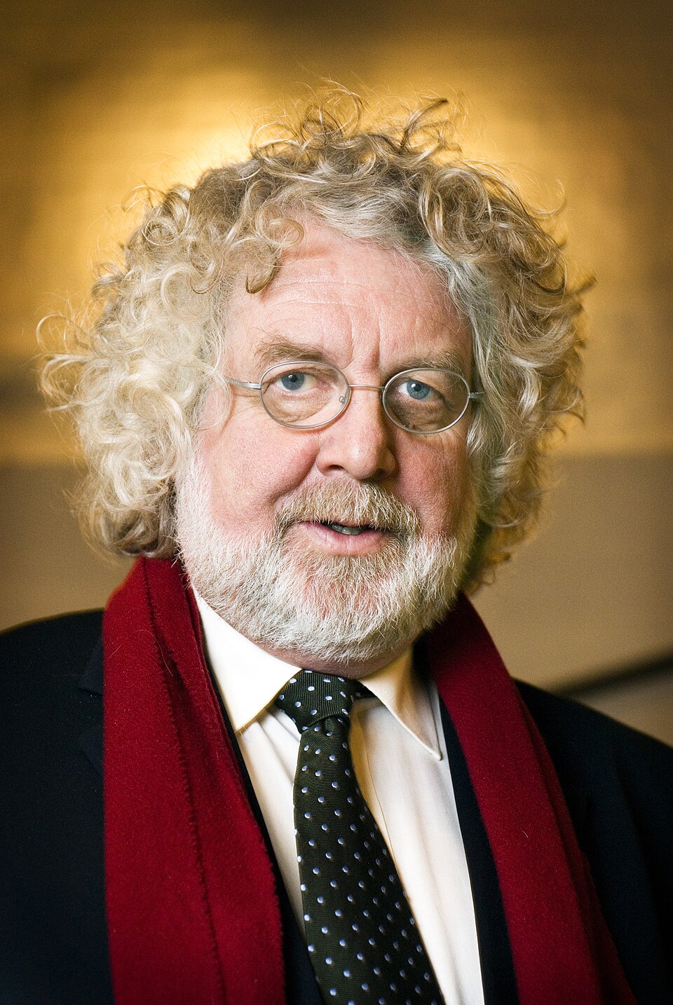 Edvard Hoem