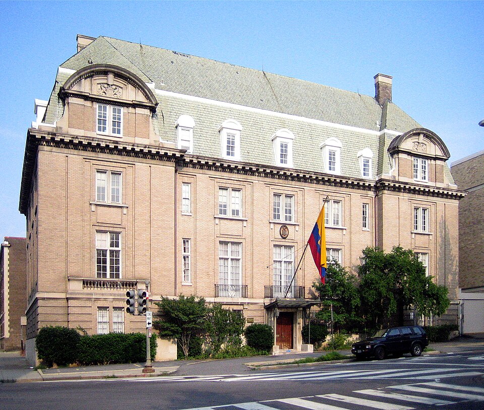 Efraín Baus
