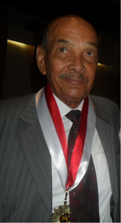 Efraín Suárez