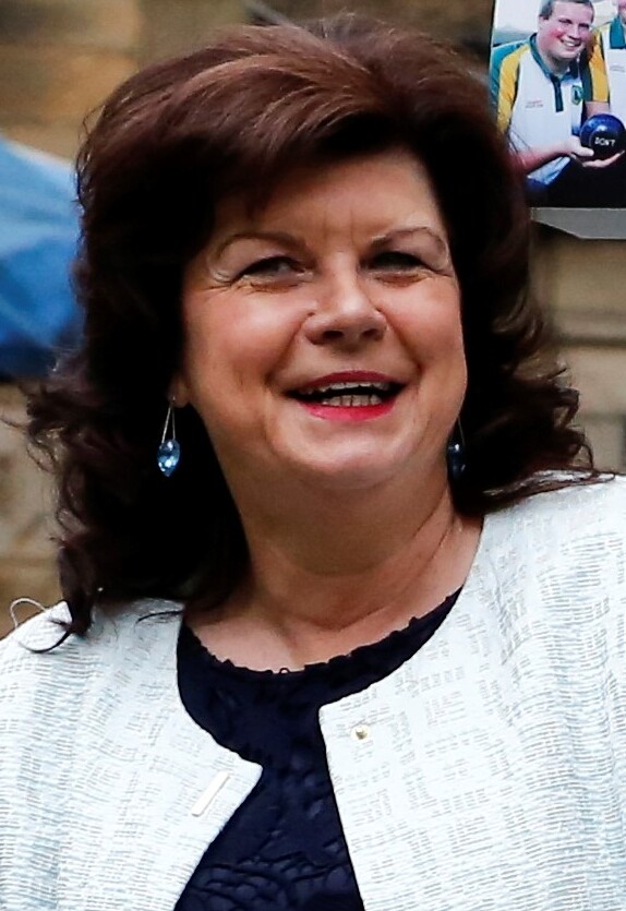 Elaine Traverse
