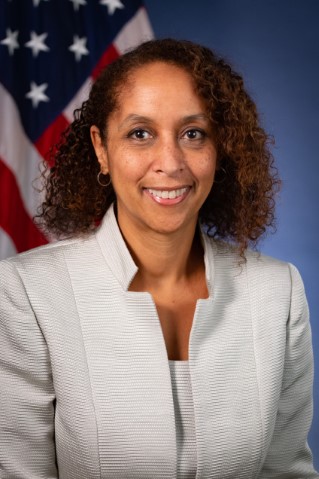 Elana Ross