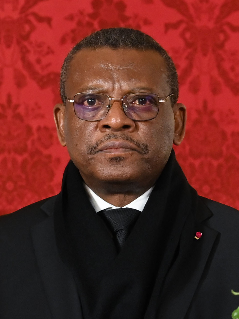 Elanga Obam