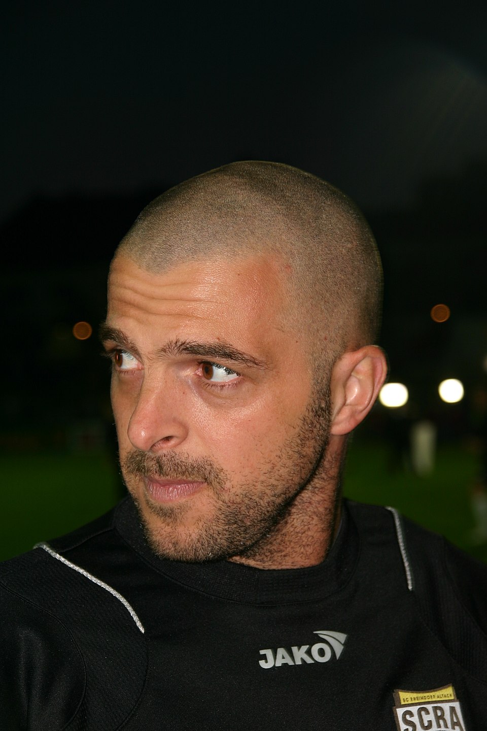 Elia Júnior