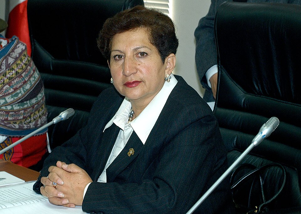 Elizabeth León
