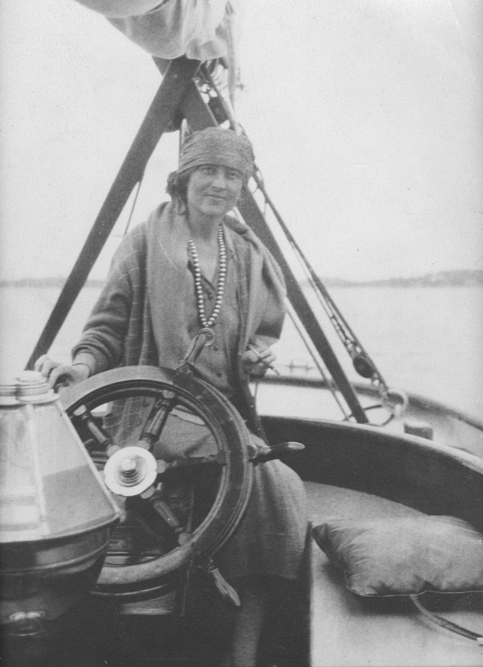 Elsie Jacobs