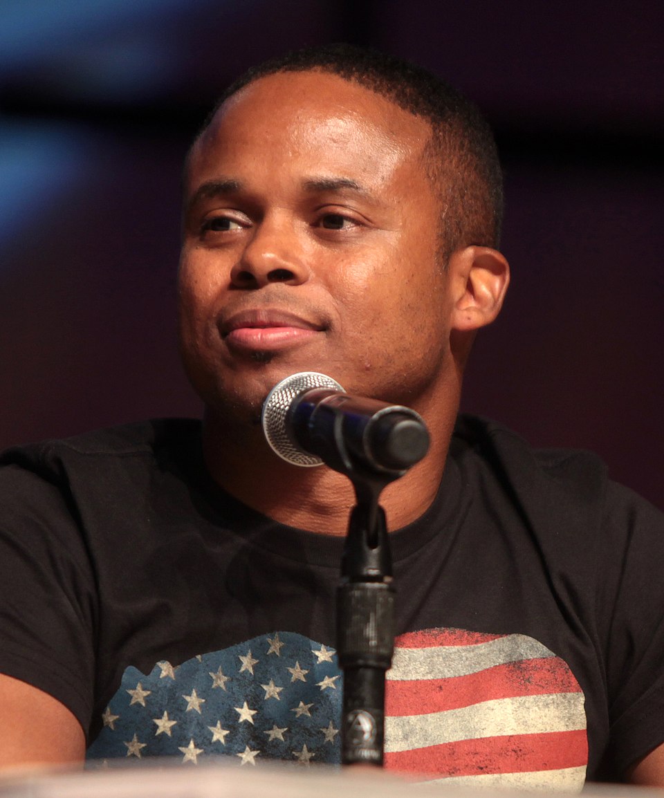 Emmanuel Jones