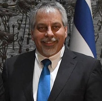 Emmanuel Nahshon