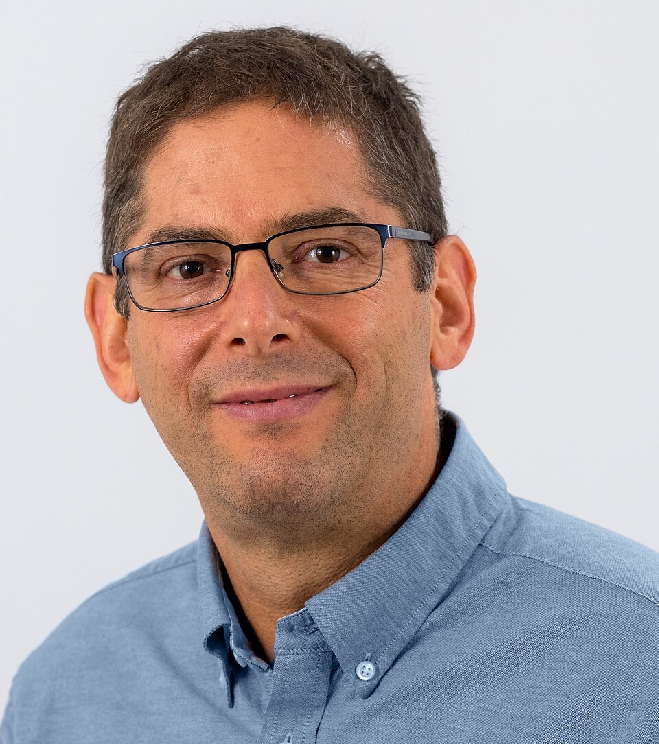 Eran Efrat