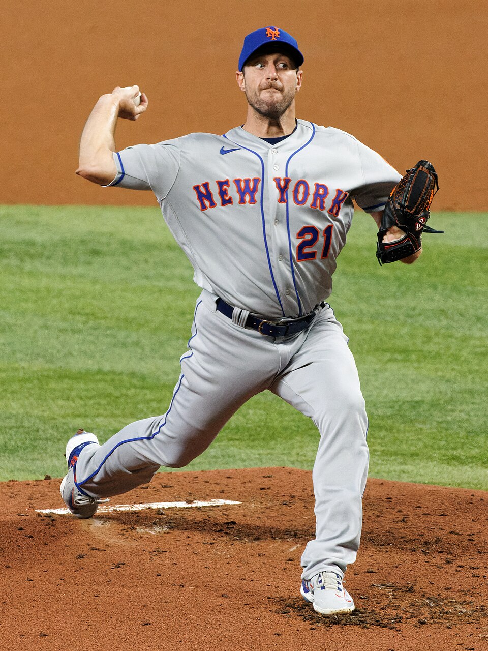 Erica May-Scherzer