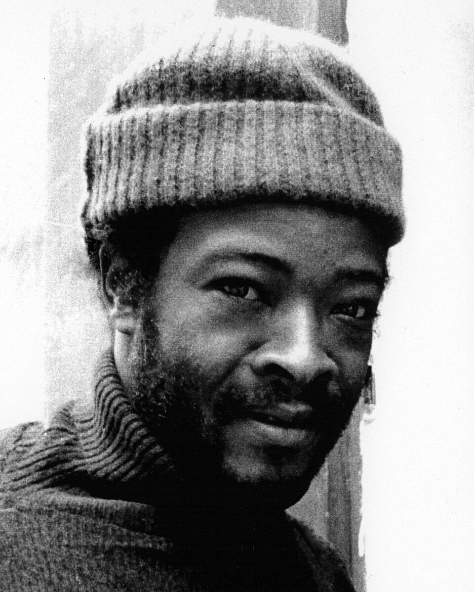 Errol Sawyer