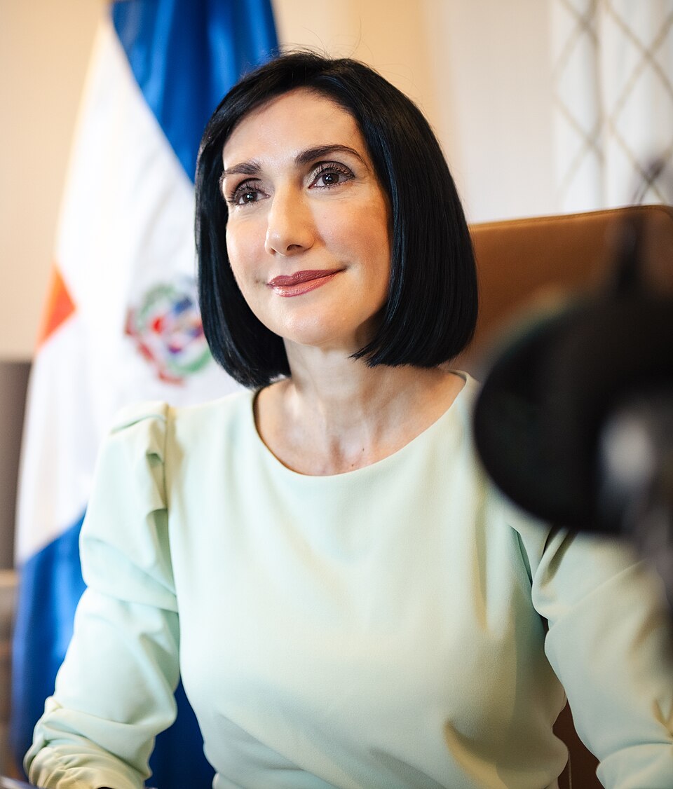 Esther Patricia Abinader Arbaje