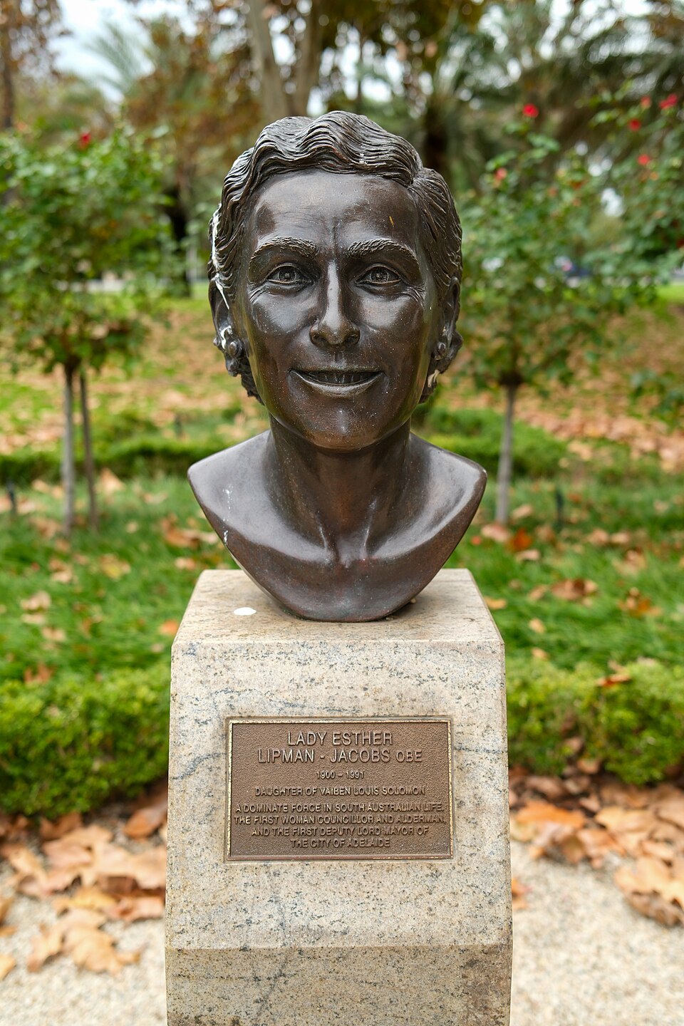 Esther Solomon