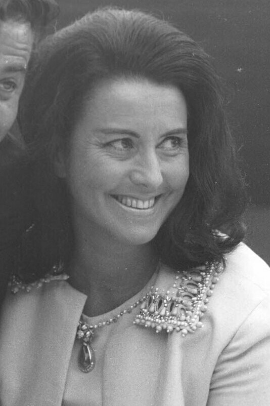 Eva Karl Faltermeier