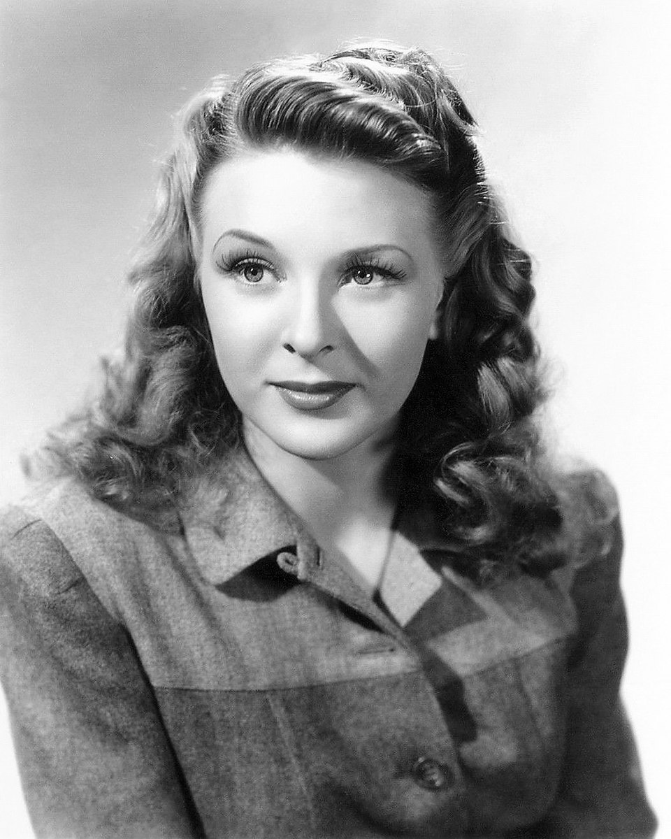 Evelyn Mitchell Wolf